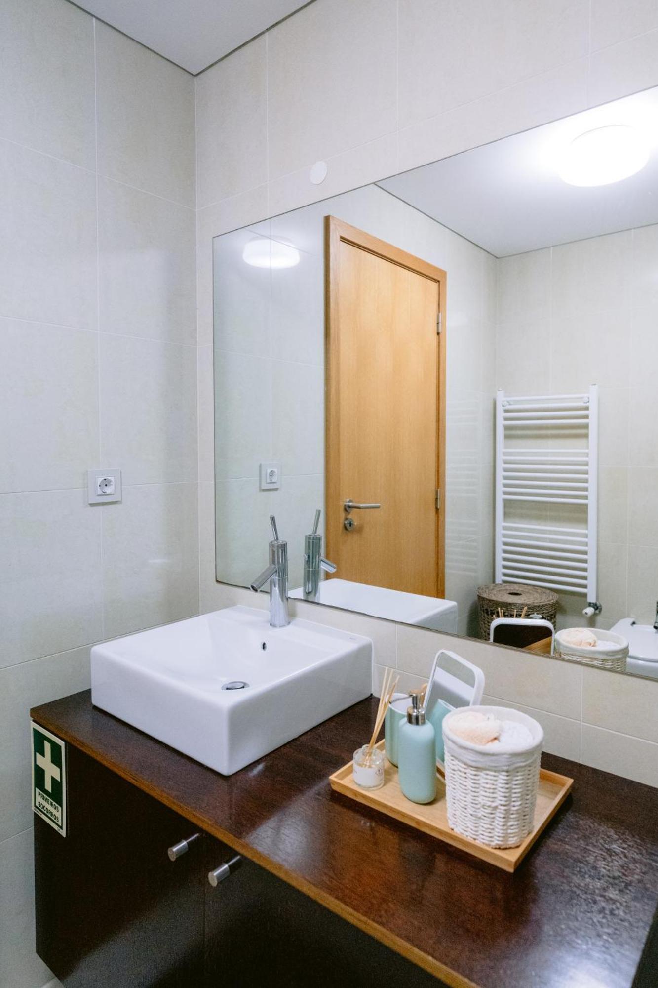 White Family House Apartment Авиеро Екстериор снимка