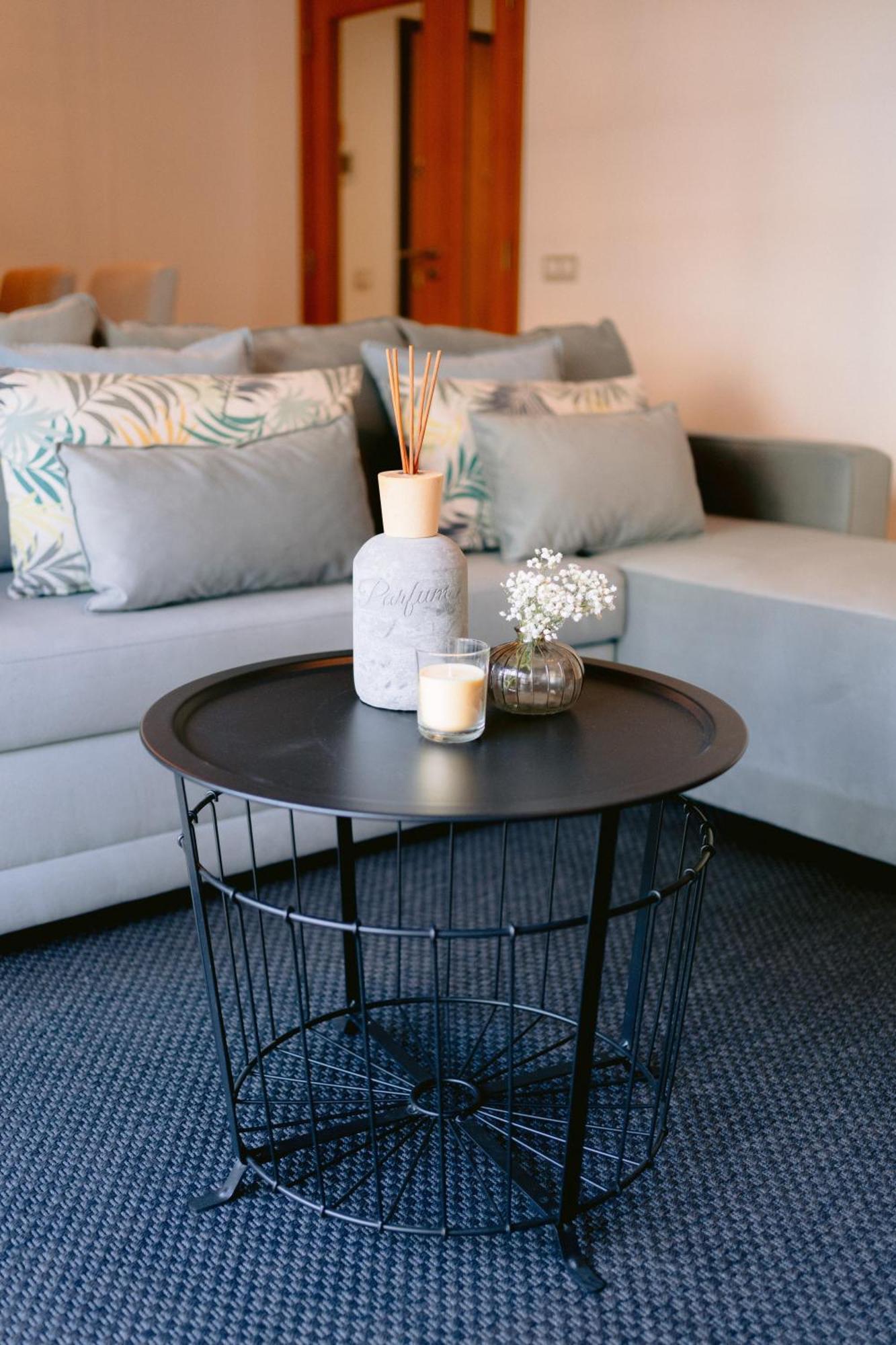 White Family House Apartment Авиеро Екстериор снимка