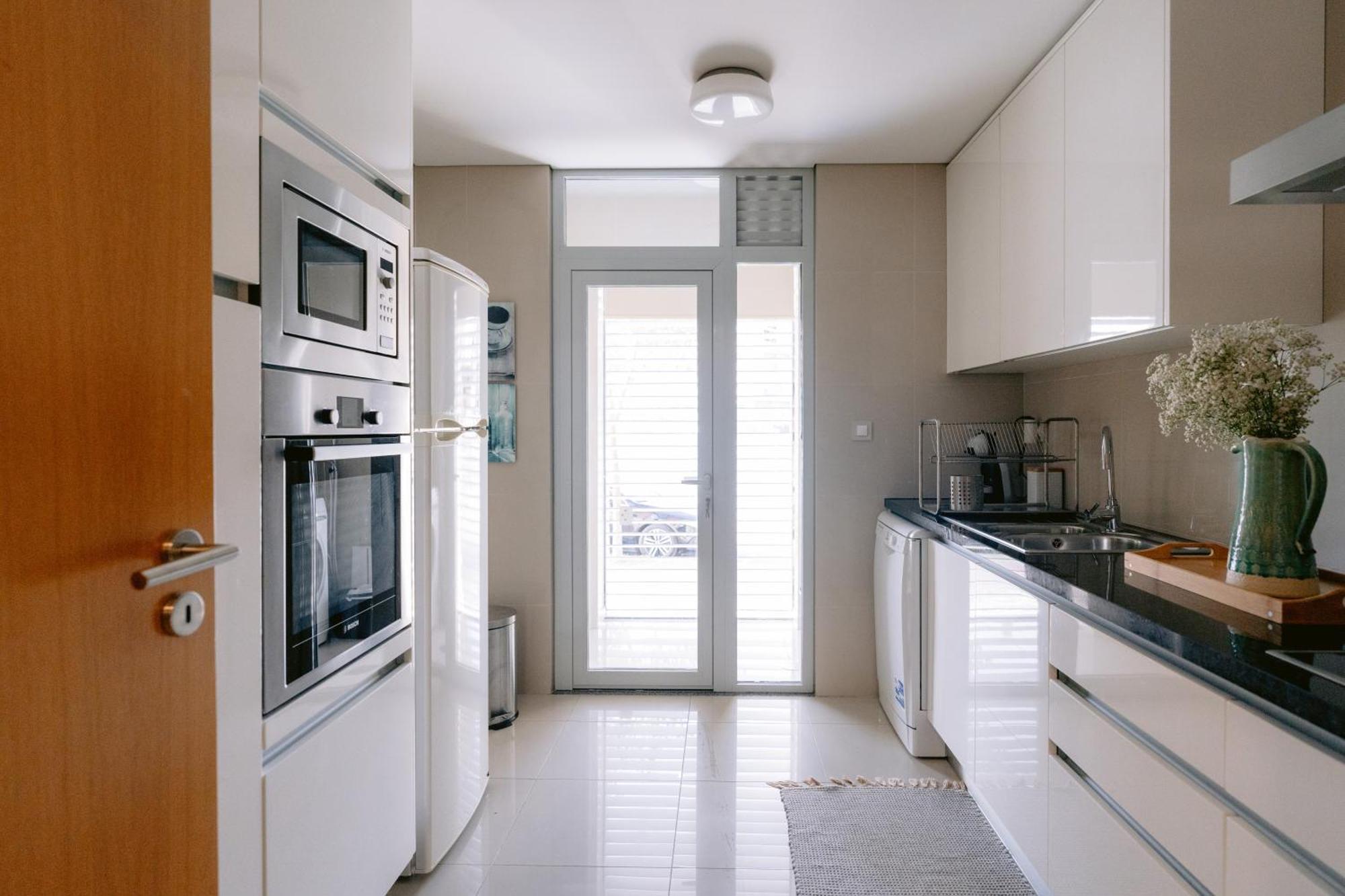 White Family House Apartment Авиеро Екстериор снимка