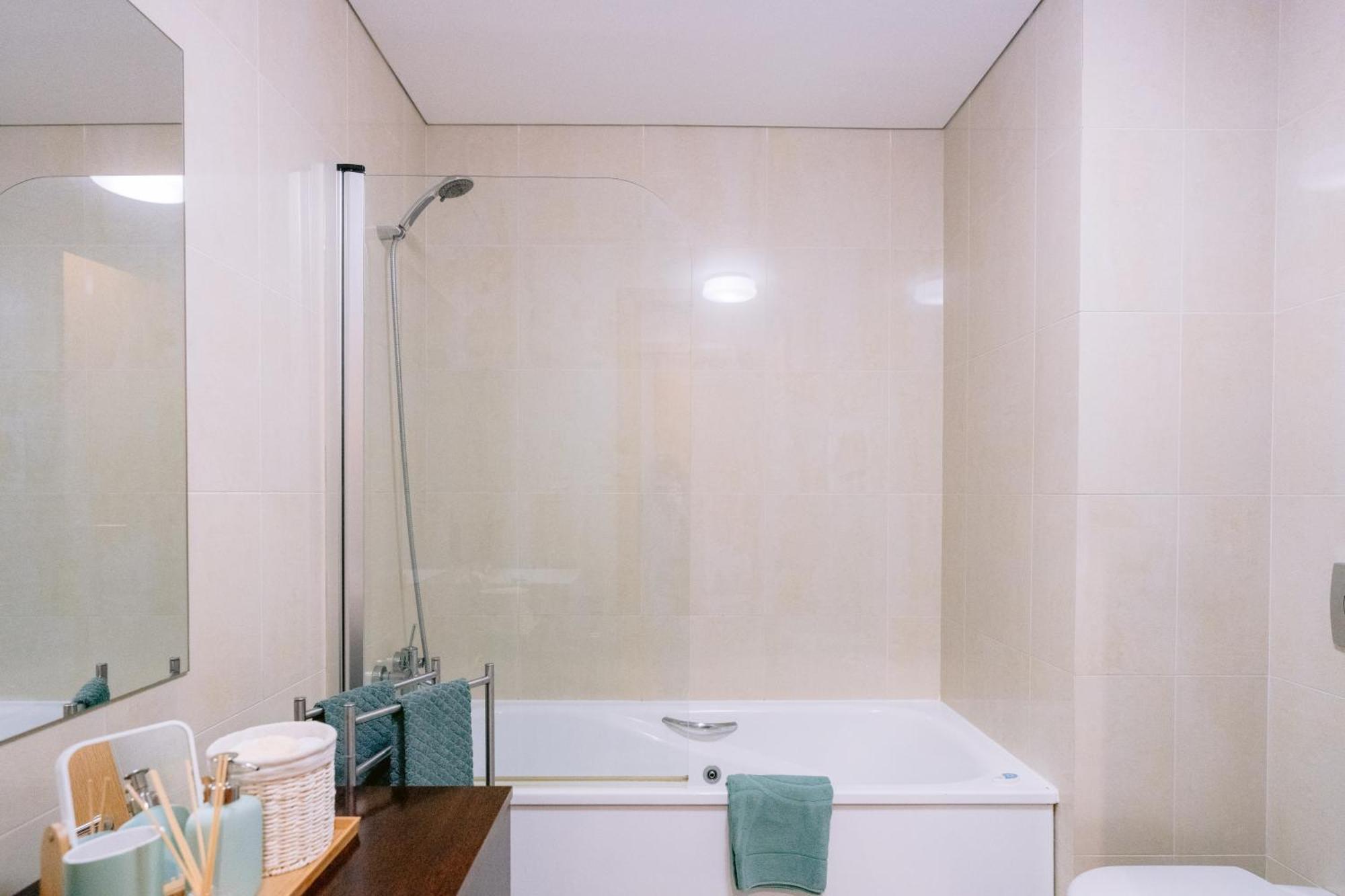 White Family House Apartment Авиеро Екстериор снимка